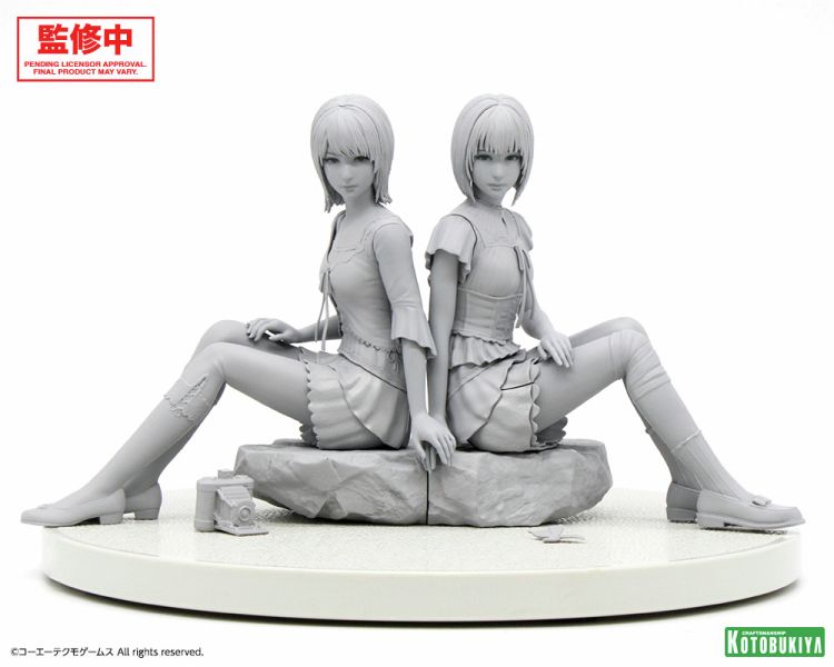 File:Mio Mayu Figurines.jpg